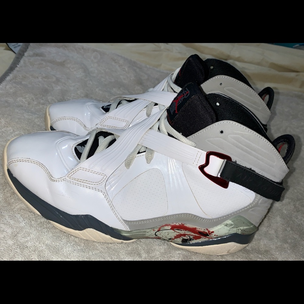 Jordan 8s - Picture 3 of 10